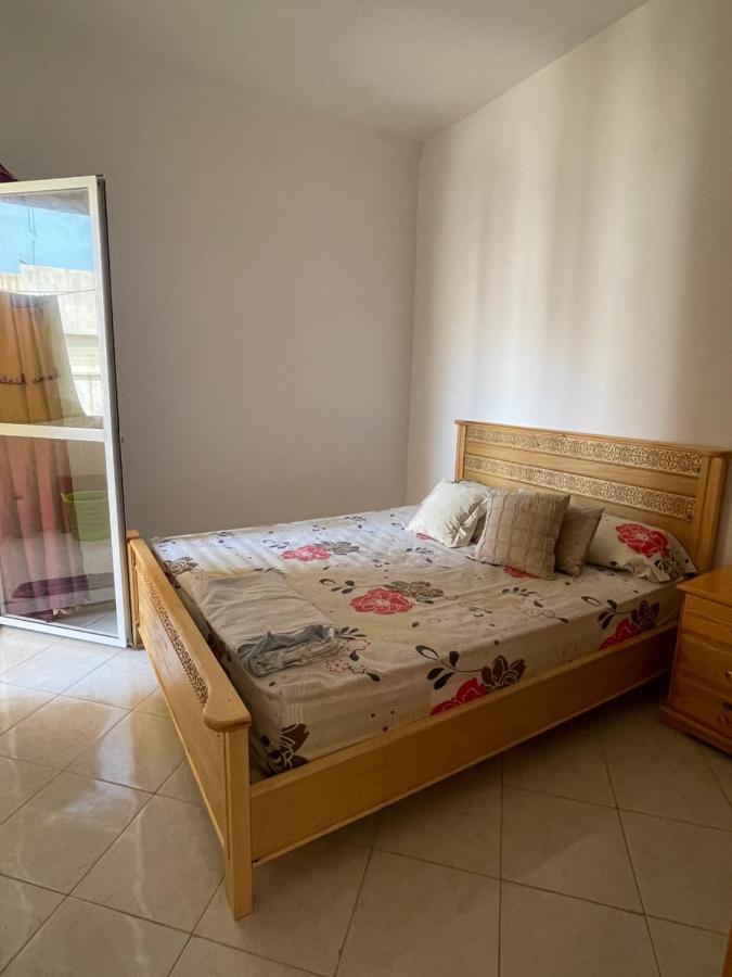 Alhoceima Lägenhet Al Hoceïma Exteriör bild